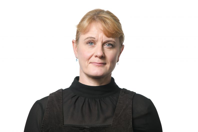 A profile picture of Suzanne Hagan, a Senior Lecturer in Vision Sciences at GCU.