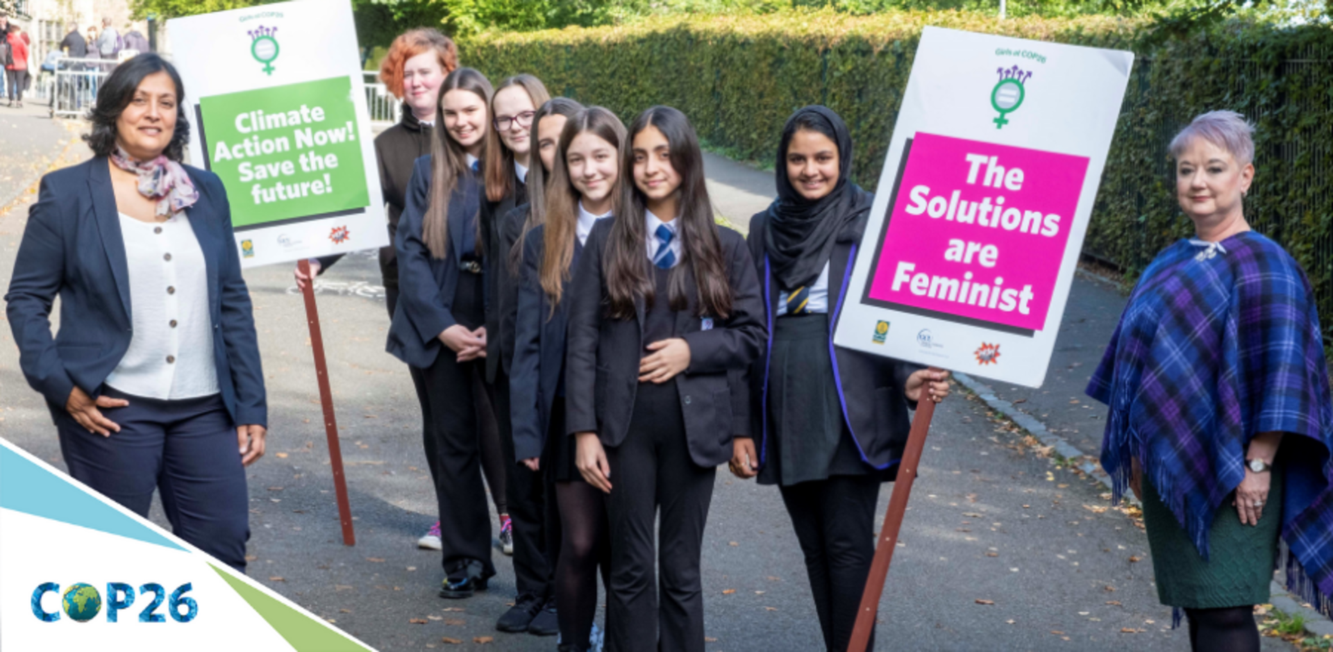 GCU Climate Justice Centre Director Professor Tahseen Jafry and Glasgow City Council Bailie Annette Christie with schoolgirls involved in Girls@COP26 event