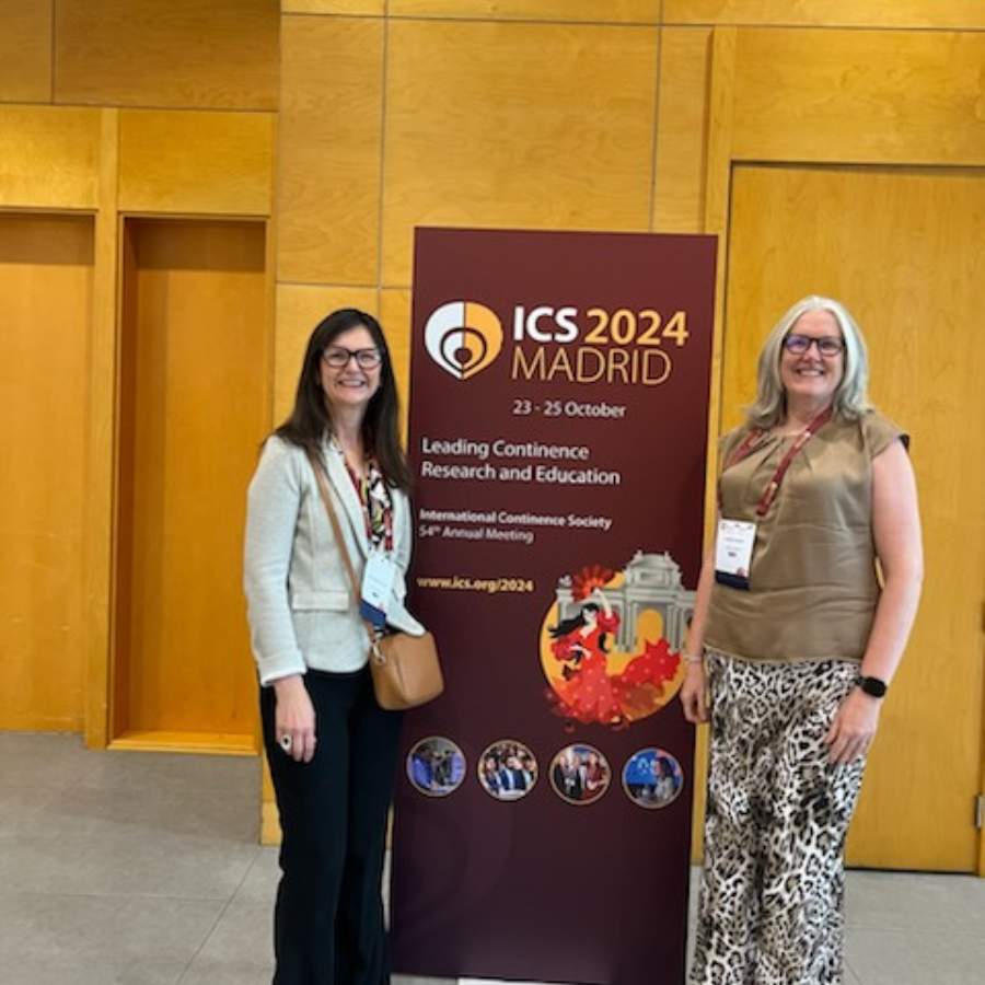 Professors Suzanne Hagen and Carol Bugge at the ICS conference